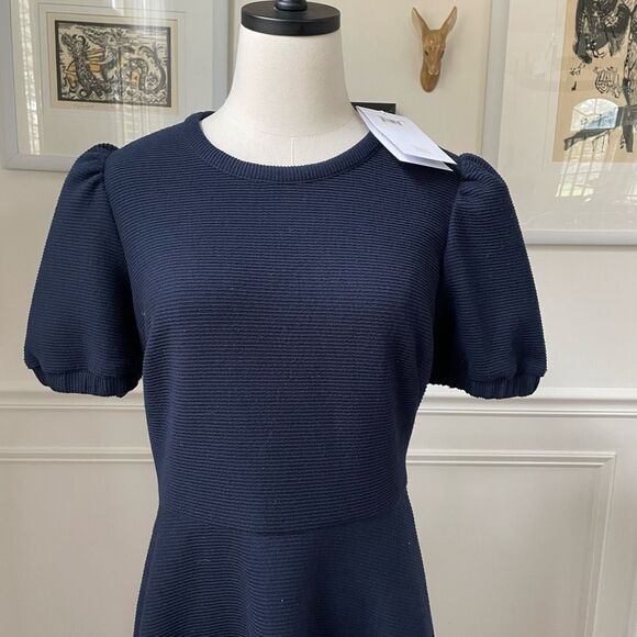 NWT Gal Meets Glam Kristen Dress Pouf Short Sleeve Fit and Flare Navy Blue  8 - Picture 2 of 10